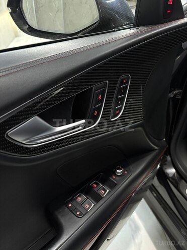 Audi RS7-18