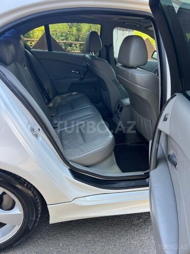 BMW 530-6