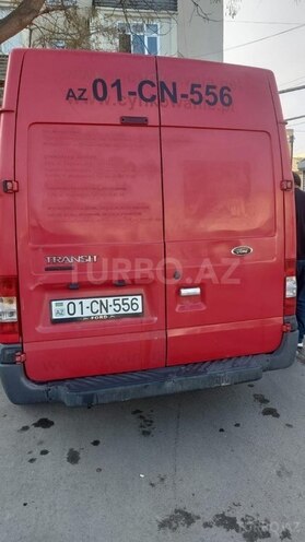 Ford Transit-4