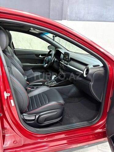 Kia Forte-12