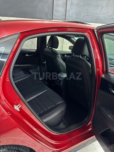 Kia Forte-14