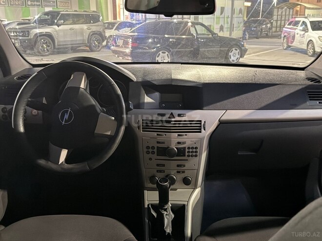Opel Astra-10