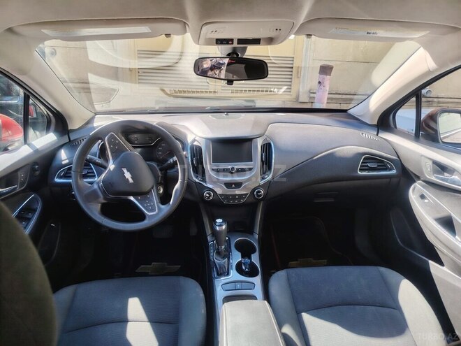 Chevrolet Cruze-5