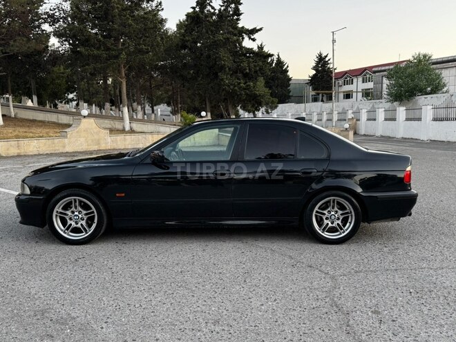 BMW 523-4