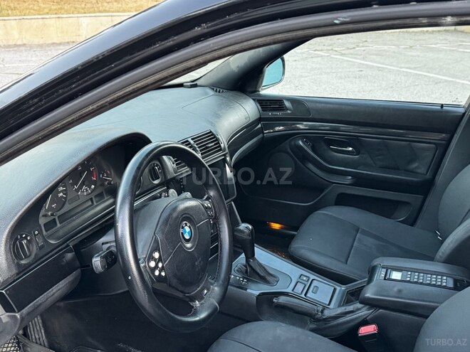 BMW 523-12