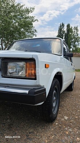 LADA (VAZ) 2107-4