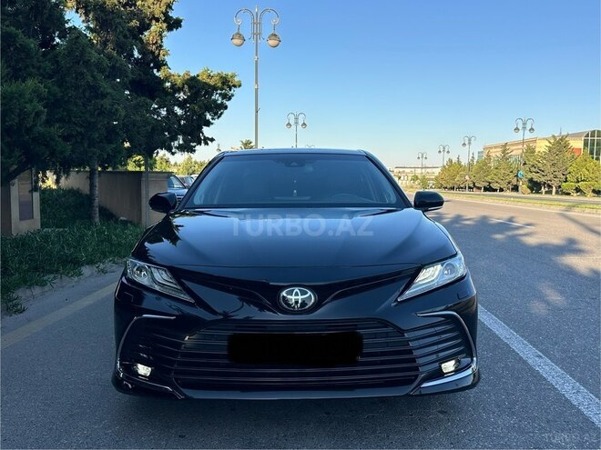 Toyota Camry-1