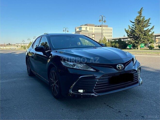 Toyota Camry-3