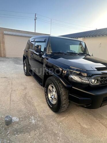 Toyota FJ Cruiser-5