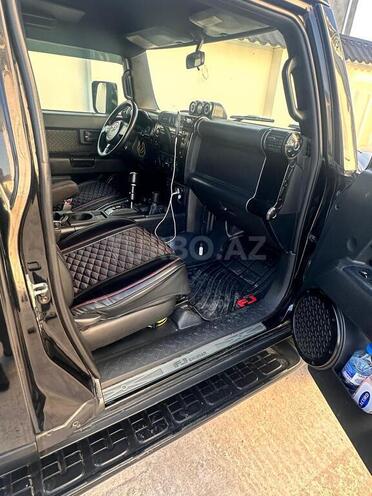 Toyota FJ Cruiser-3