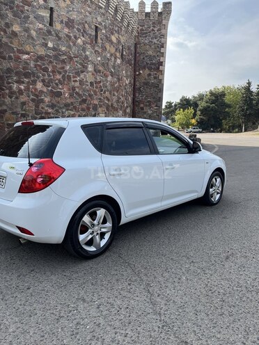 Kia Ceed-5