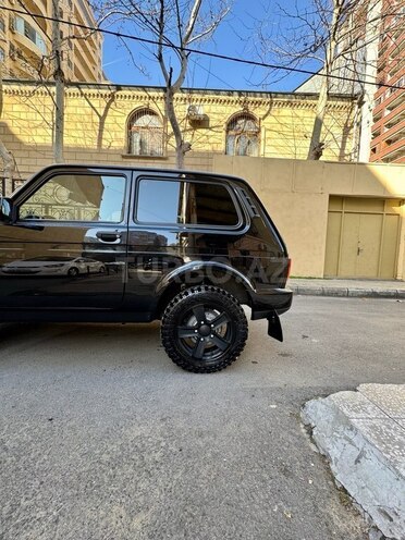 LADA (VAZ) Niva-4