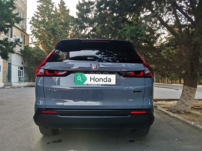 Honda CR-V-6