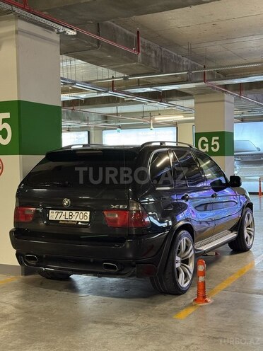 BMW X5-8