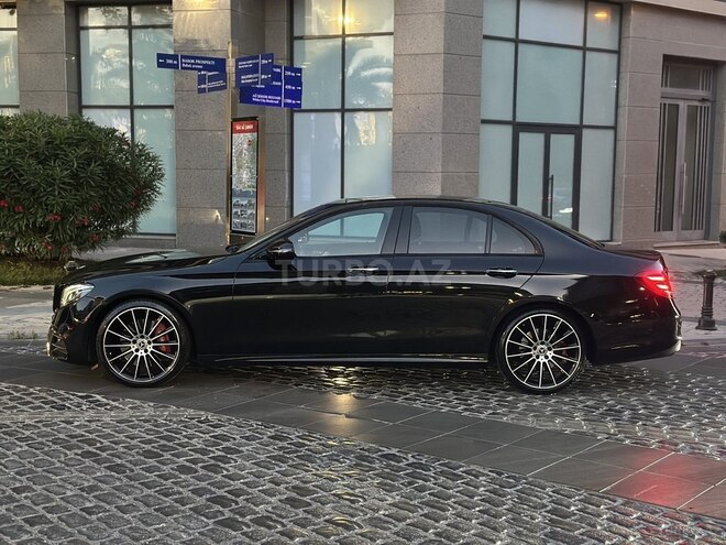 Mercedes E 350-5