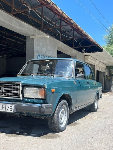 LADA (VAZ) 2107-4