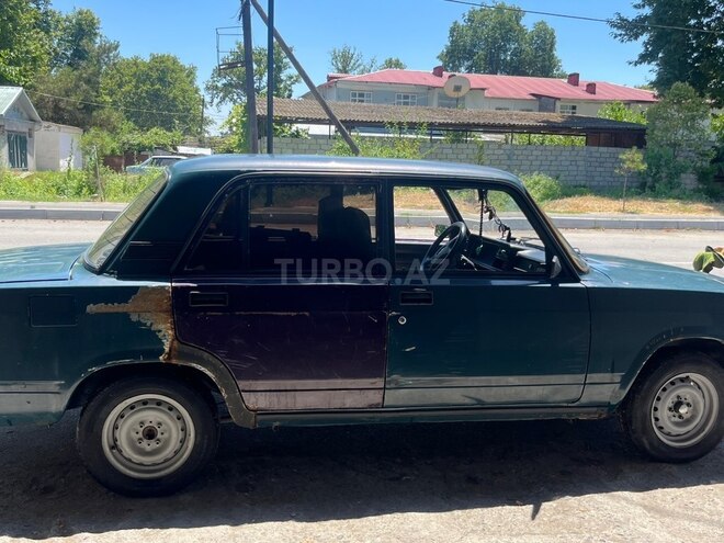 LADA (VAZ) 2107-5