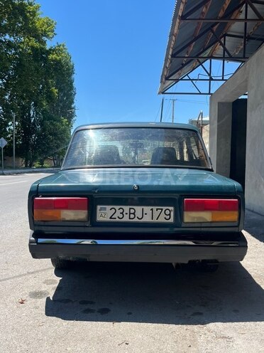 LADA (VAZ) 2107-2
