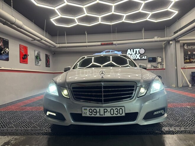 Mercedes E 200-2