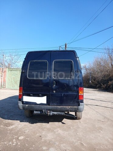 Ford Transit-7