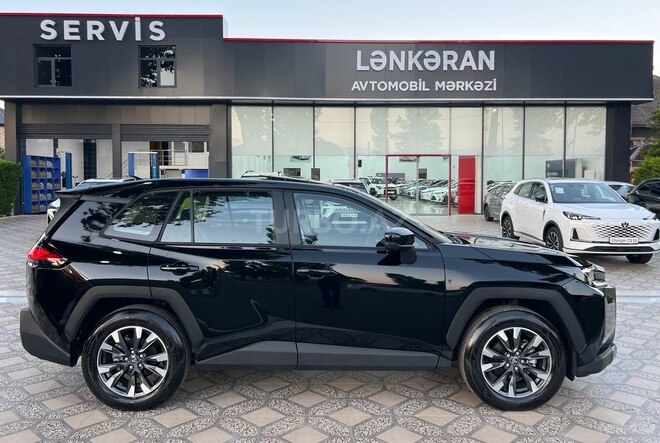 Toyota RAV4-4