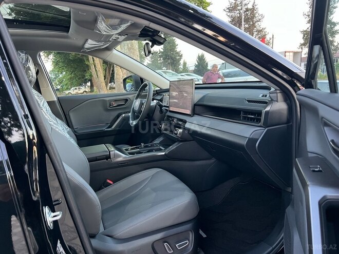 Toyota RAV4-12