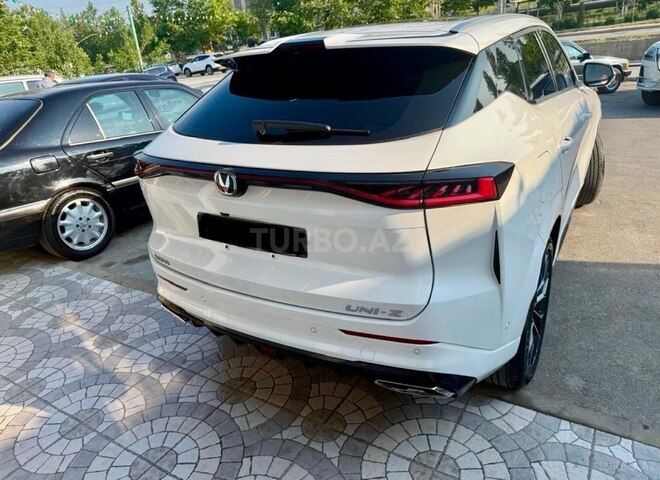 Changan Uni-Z-7