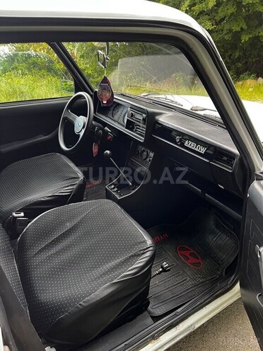LADA (VAZ) 2107-4