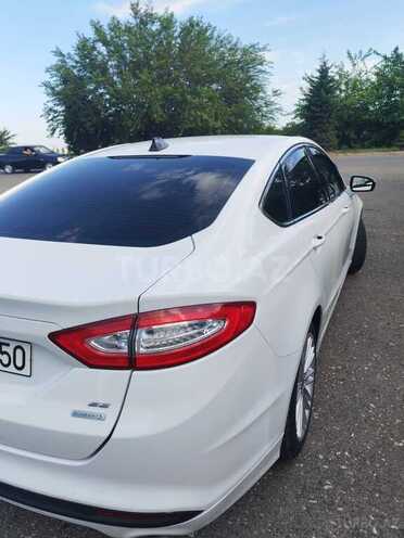 Ford Fusion (North America)-6