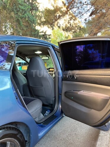 Toyota Prius-11