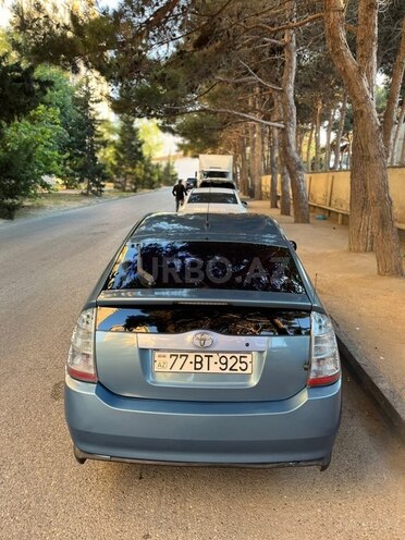 Toyota Prius-16