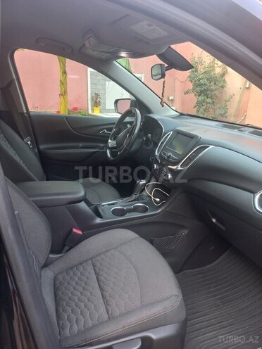 Chevrolet Equinox-8