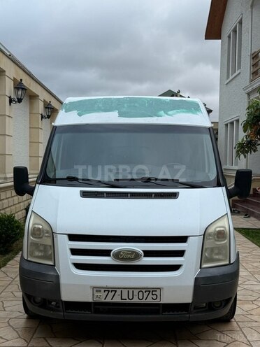 Ford Transit-1