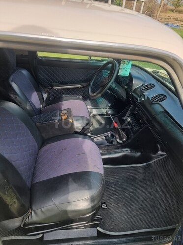 LADA (VAZ) 2106-5