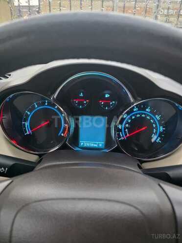 Chevrolet Cruze-6