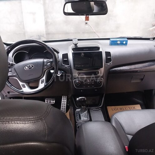Kia Sorento-3