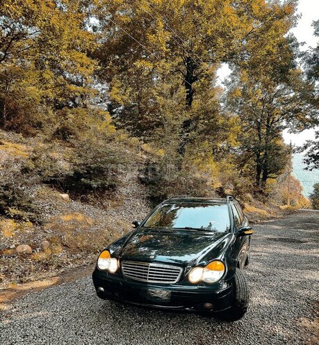 Mercedes C 200-1
