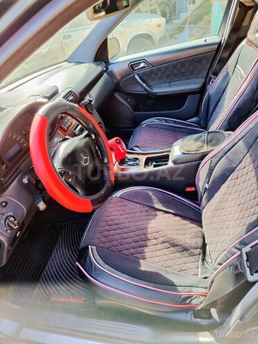 Mercedes C 200-7