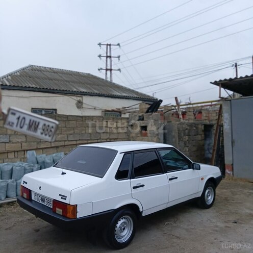 LADA (VAZ) 21099-4