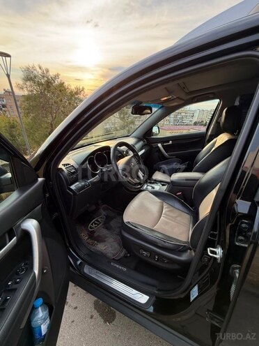 Kia Sorento-4