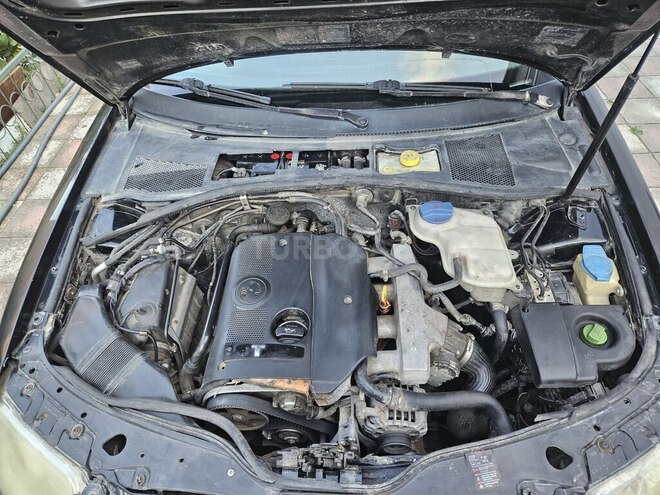 Volkswagen Passat-8