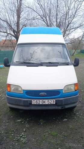 Ford Transit-1