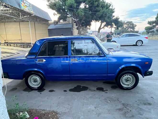 LADA (VAZ) 2107-10