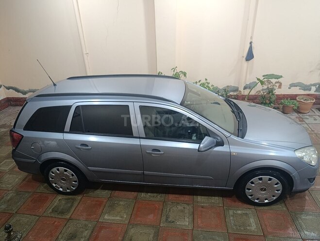 Opel Astra-7