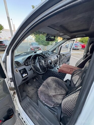 Mercedes Vito 111 CDI-4