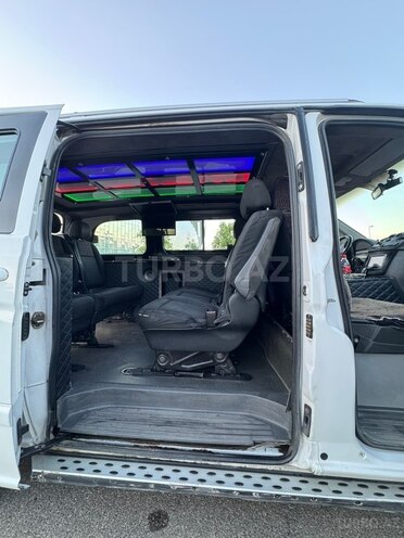 Mercedes Vito 111 CDI-9