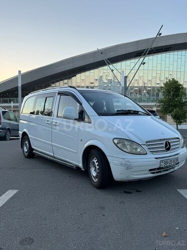 Mercedes Vito 111 CDI-13