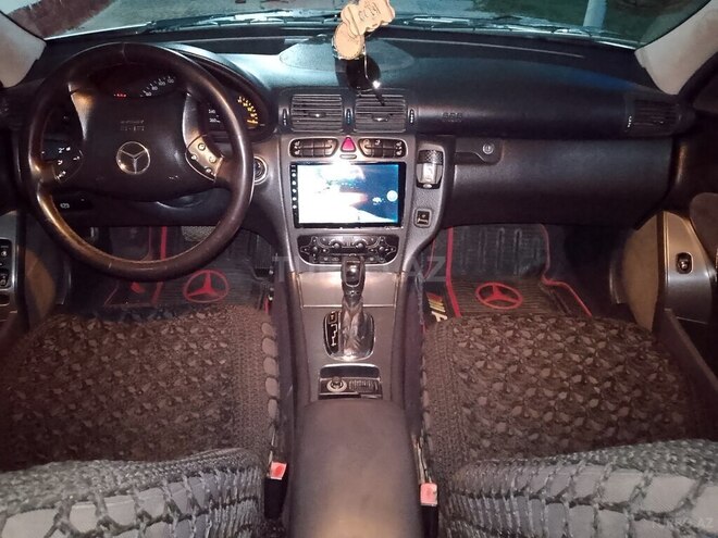 Mercedes C 240-5