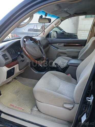 Toyota Land Cruiser Prado-9