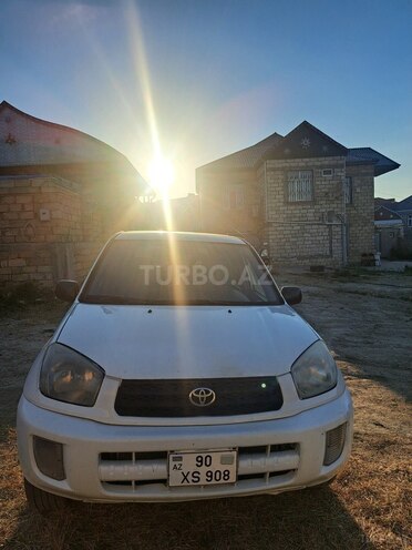 Toyota RAV4-1